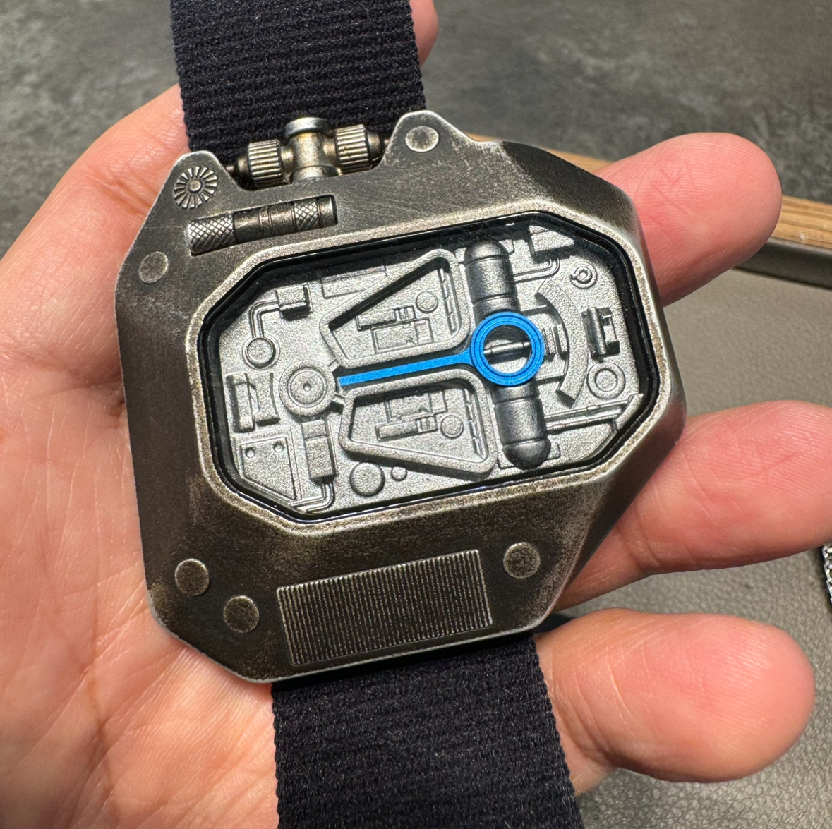 Hamilton Ventura Edge Dune (Movie Prop Watch)