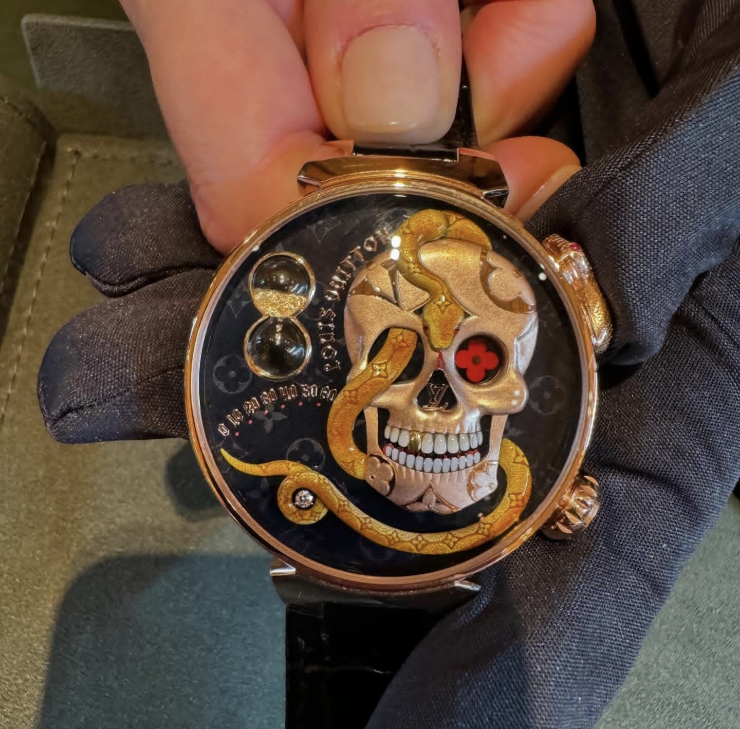 Louis Vuitton Tambour Carpe Diem Automaton (2021)