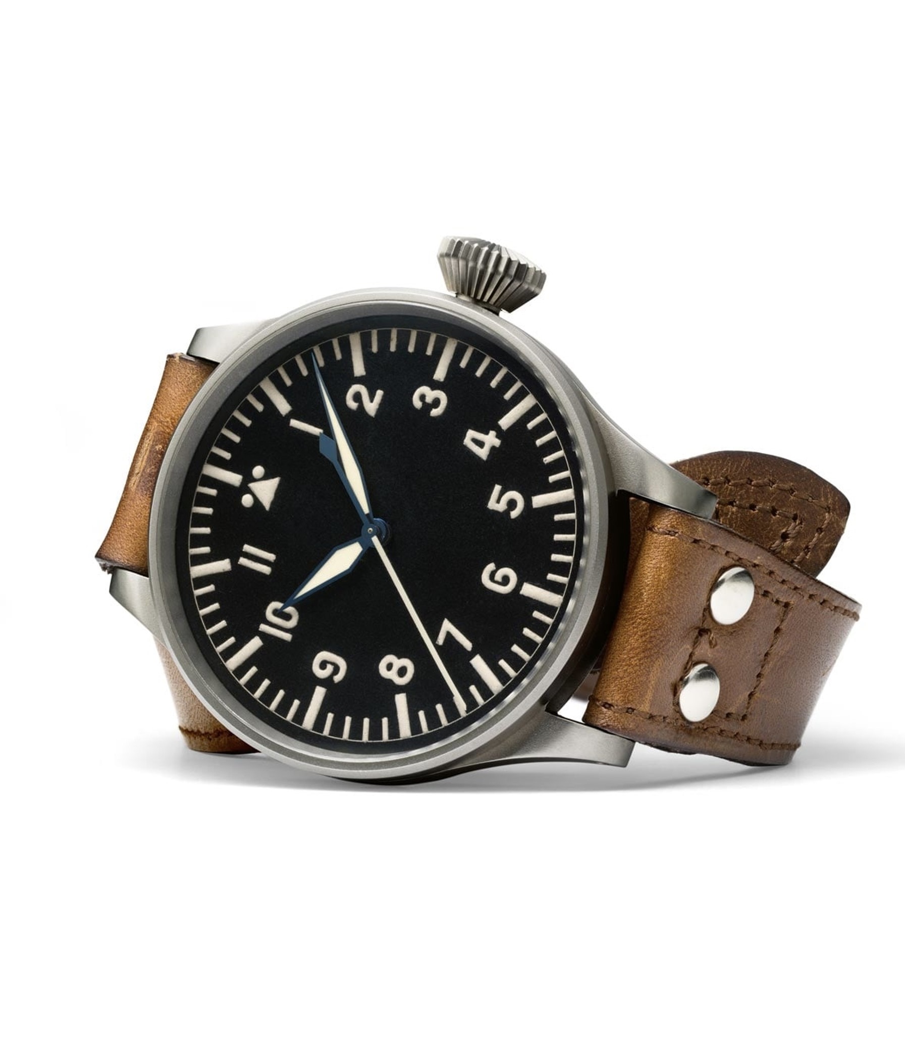 Designed for aviators with a large, legible dial