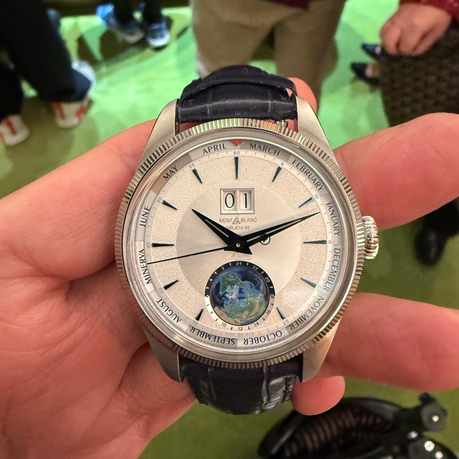 Montblanc 1858 geosphere annual calendar (2025) 