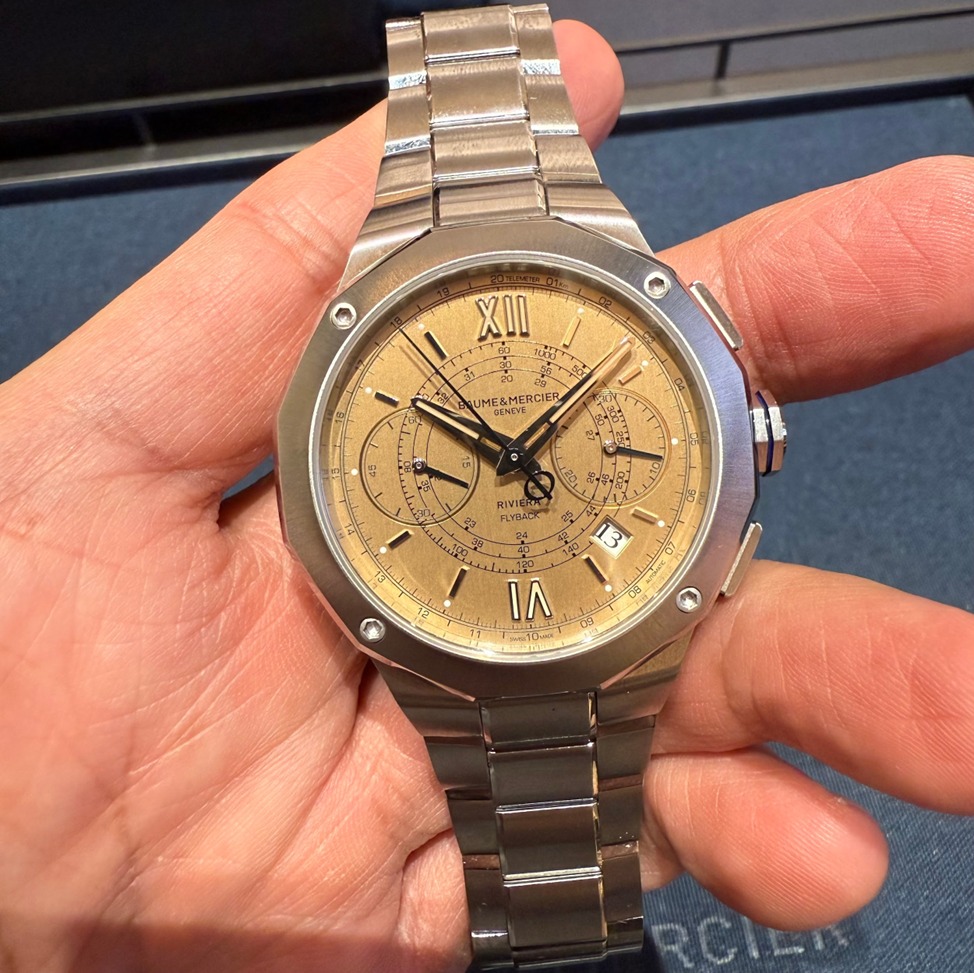 Baume & Mercier RIVIERA CHRONOGRAPH FLYBACK REF. 10828 (2025) 