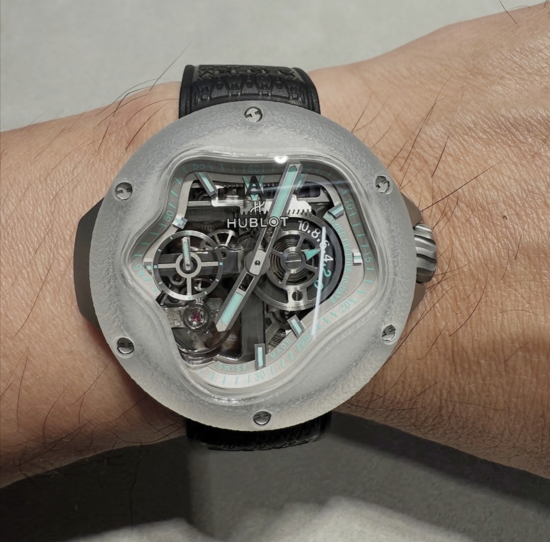 Hublot MP-17 Meca-10 Arsham Splash  Titanium Sapphire (2025).