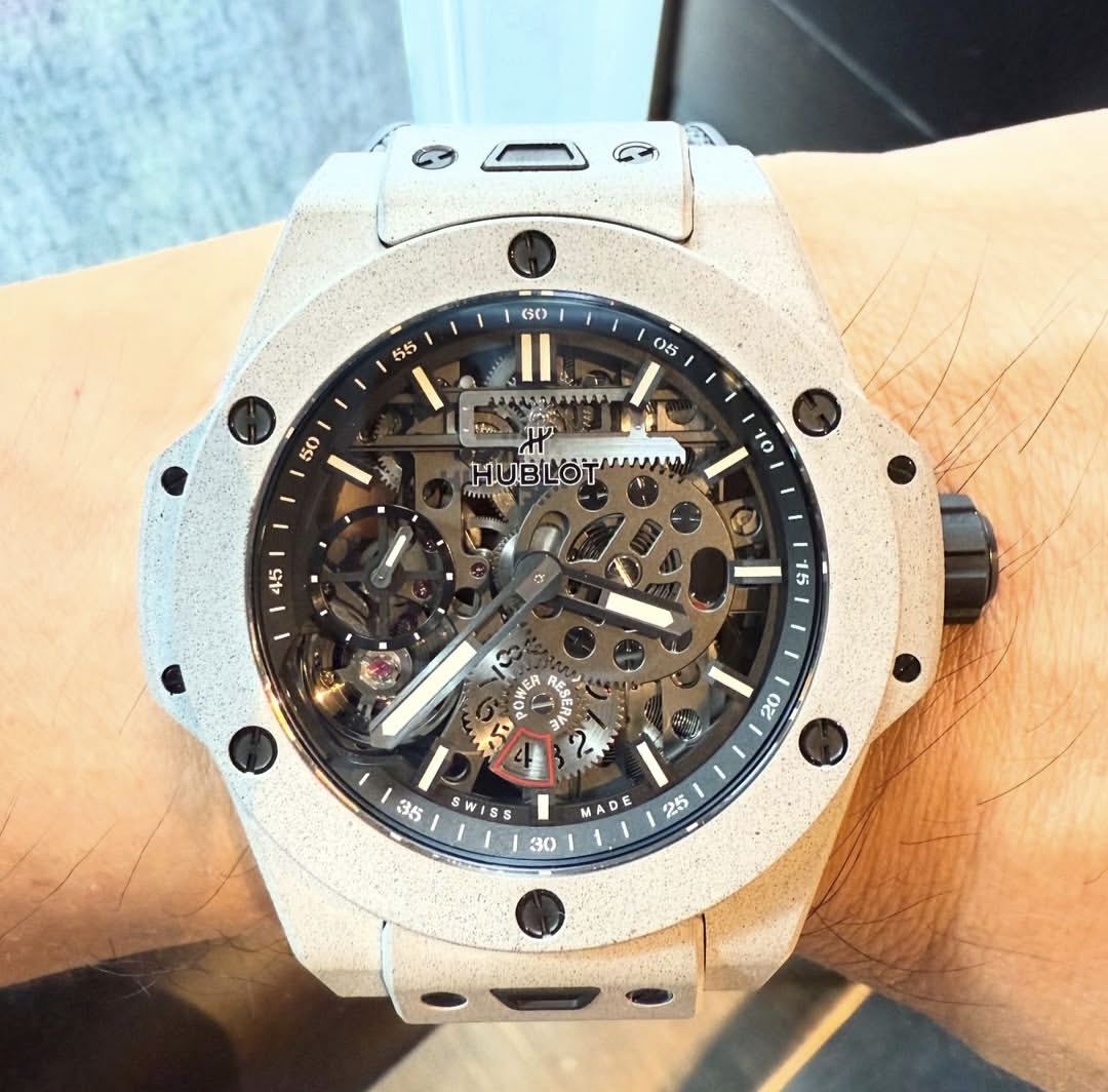 Hublot Big Bang Meca-10 Concrete Hong Kong Nights (2025)