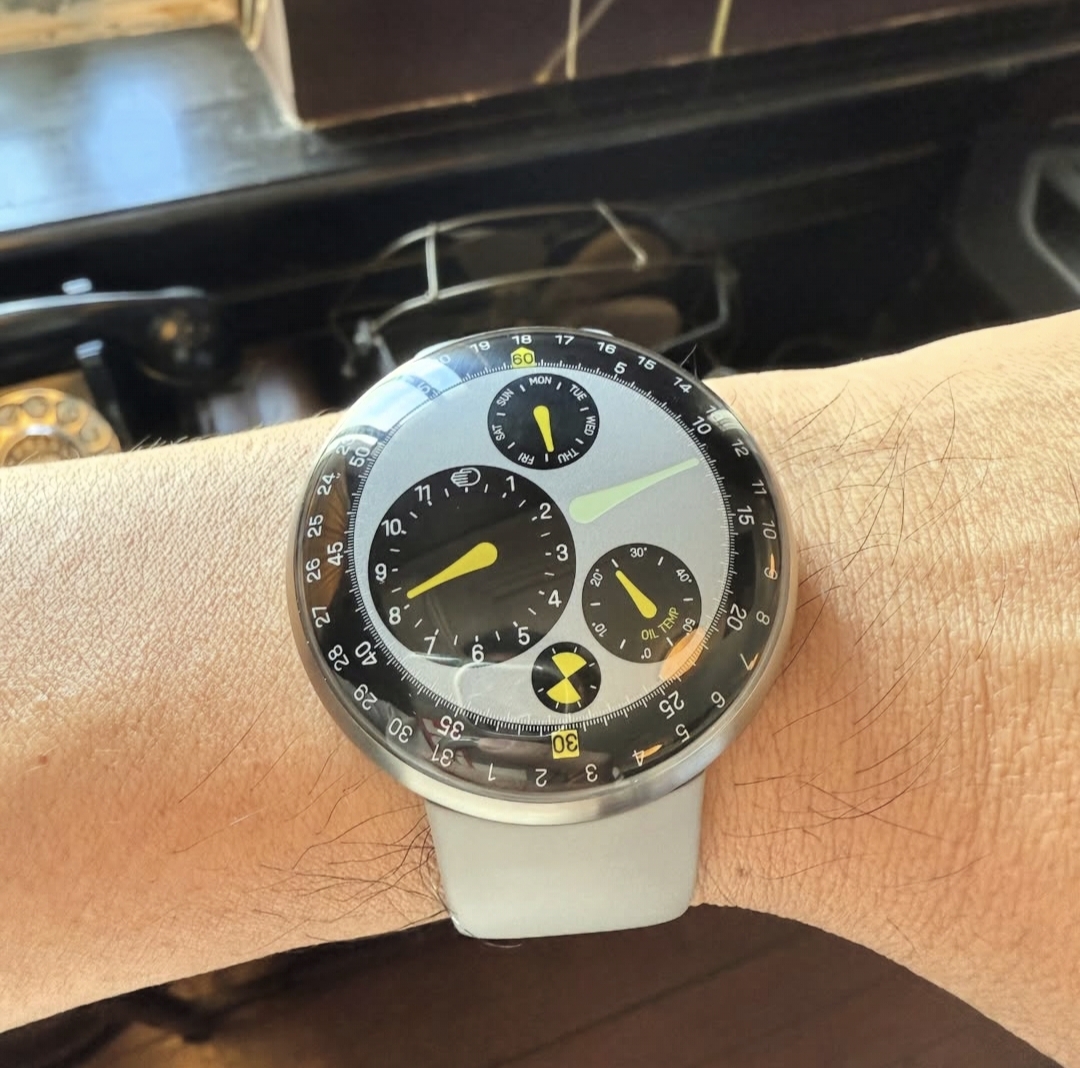 Ressence Type 3 Marc Newson (2025)